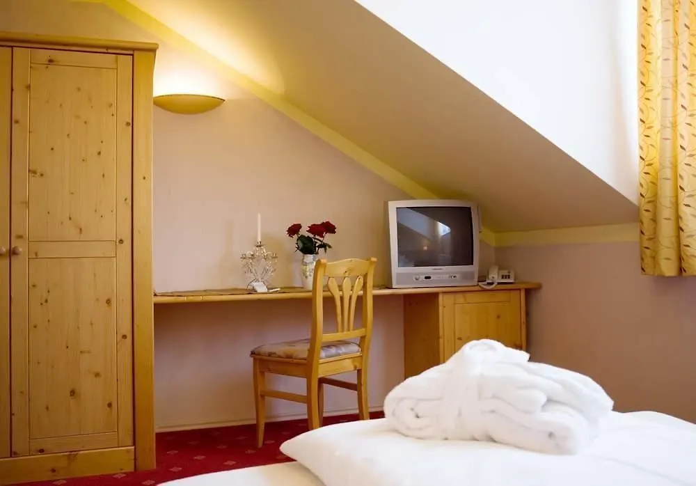 **** Hotel Aktivhotel Crystal Sankt Oswald-Riedlhuette Germany